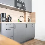 Johouse 4 Apartment