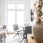 Johouse 4 Apartment *