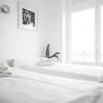 Johouse Apartment 4