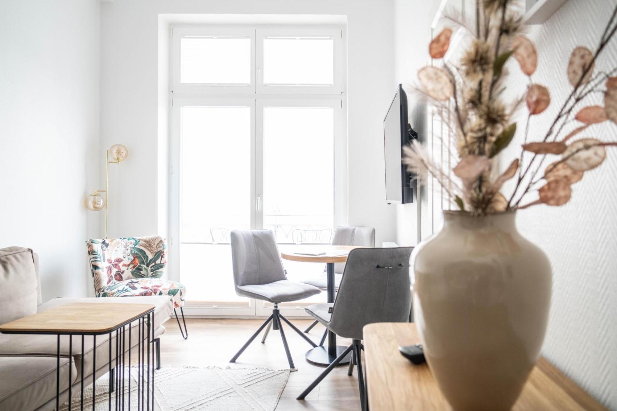 Johouse 4 Apartment *